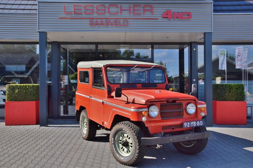 NISSAN PATROL 4.0 L60 SOFT TOP MARGE | Lesscher 4WD