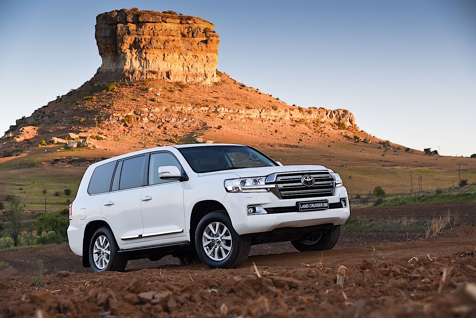 Land Cruiser 200 V8