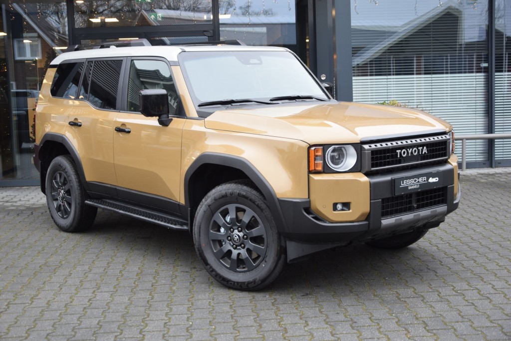 TOYOTA LANDCRUISER 250 2.8 D-4D 5DRS *FIRST EDITION* A/T VAN BPM VRIJ | Lesscher 4WD