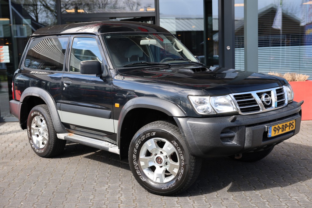 NISSAN PATROL 3.0 DI 3DRS SPORT VAN | Lesscher 4WD