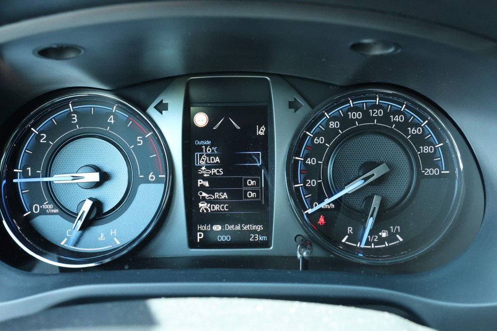 large_1783596019682706.jpg