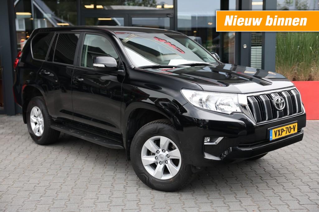 TOYOTA LANDCRUISER 150 2.8 D-4D 5DRS COMFORT A/T VAN | Lesscher 4WD