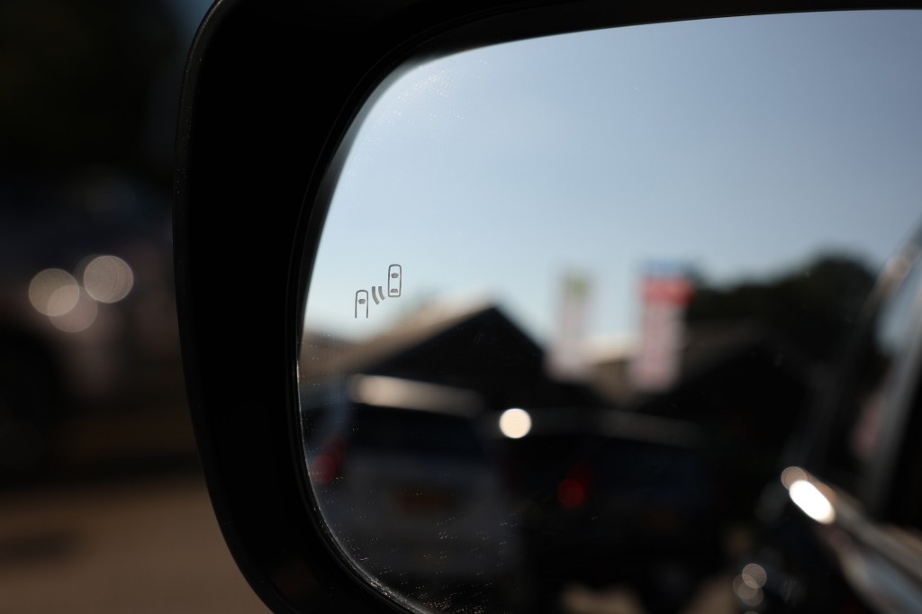 large_1789460882437078.jpg